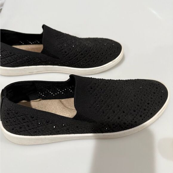 White Mountain Black Slip-On Sneakers with Textured Design - Picture 2 of 3